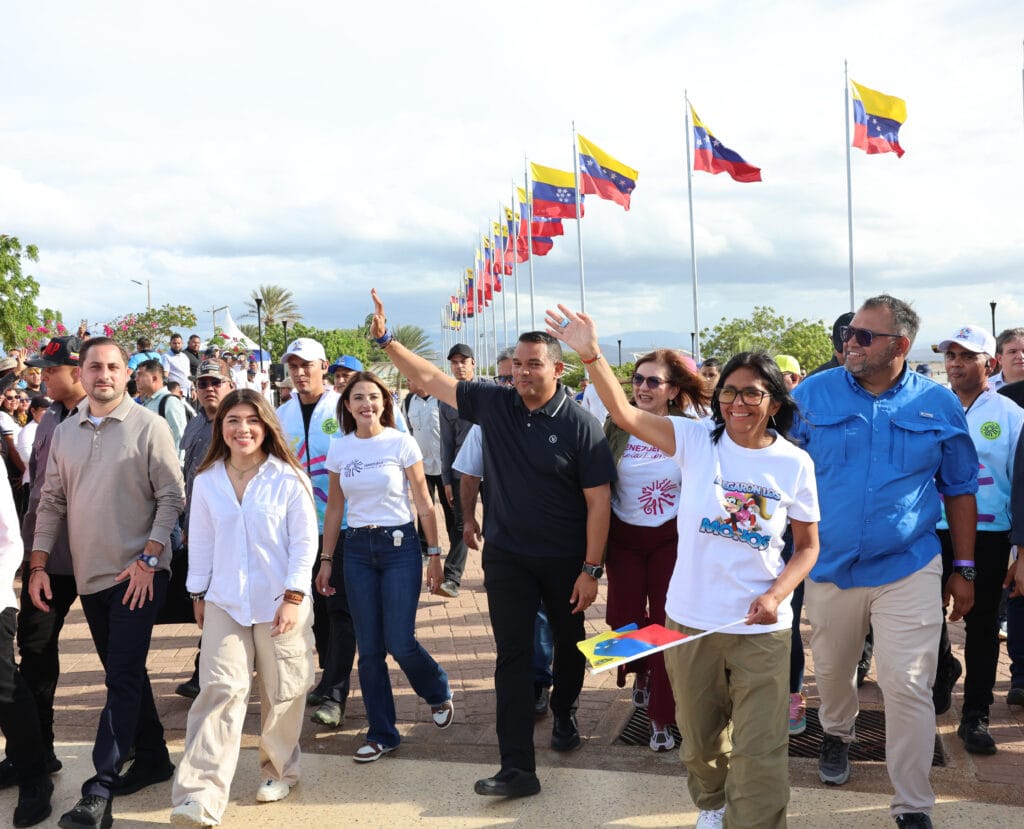 Presidenta (E) Delcy Rodríguez se reúne con cultores, pescadores y comunidad exportadora del estado Falcón, como parte de la Gran Peregrinación Nacional