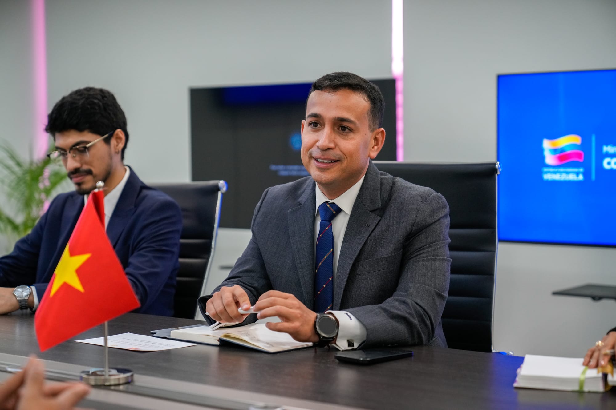 Venezuela y Vietnam estrechan lazos para fortalecer el intercambio comercial